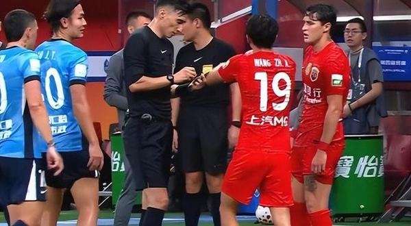 一场1-1让邵佳一挖到宝！20岁中超新星爆发，国足添靠谱替补奇兵